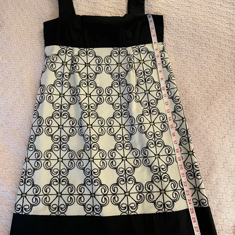 Adrianna Papell size 6/8 lined linen/cotton embroidered cocktail/sundress. - Picture 5 of 12